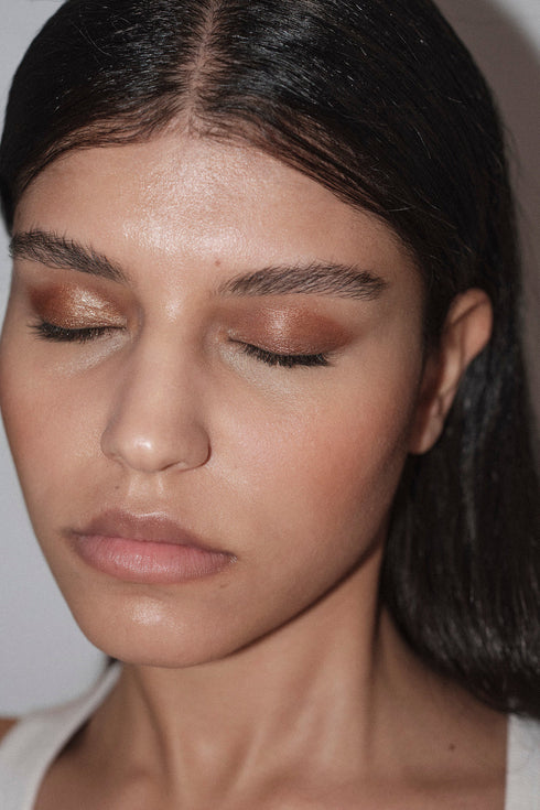 SHIMMER EYESHADOW WOOD